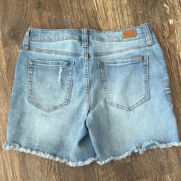 Seven Jean Shorts - Picture 5 of 5